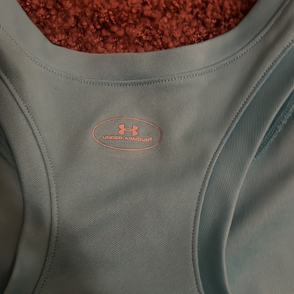Wms under Armour aqua running tank top. Size lg. - Picture 3 of 4